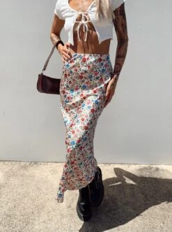 Princess Polly Celena Maxi Skirt Floral -Princess Polly Shop 1 Celena Maxi Skirt Floral