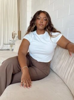 Celsey Top White Curve