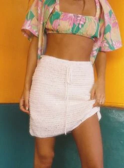 Princess Polly Avoca Mini Skirt White 14 Princess Polly Avoca Mini Skirt White -Princess Polly Shop 1 modelinfo elise us2 3cbd345b 596e 4518 8984 07a1ca167b9d