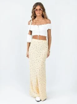 Princess Polly Shaneal Midi Skirt Yellow -Princess Polly Shop 1 modelinfo elise us2 4f9353fd d248 439a 8ad1 2a4e6a77d1ac
