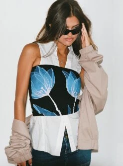 Princess Polly Jasmyne Tube Top Black -Princess Polly Shop 1 modelinfo elise us2 af651c1f 4724 4b02 ab83 92d0b67bbb93