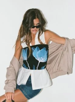 Princess Polly Jasmyne Tube Top Black -Princess Polly Shop 2 modelinfo elise us2 d3f18896 b9c4 4926 90e6 57548448558b