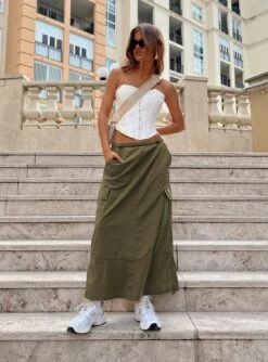 Princess Polly Ferguson Parachute Maxi Skirt Khaki -Princess Polly Shop 2 modelinfo elise us2 jpg