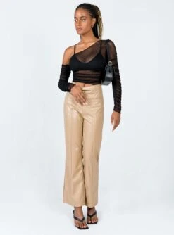 Layla Long Sleeve Top Black -Princess Polly Shop 2 modelinfo jenaya us2 0bd77c46 9089 4b27 bc1e f0989dee79ff