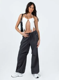 Princess Polly Tunis Top Ivory -Princess Polly Shop 2 modelinfo josephine us2 c94e5a2e 2bae 4923 af73 5eb68d6f0944