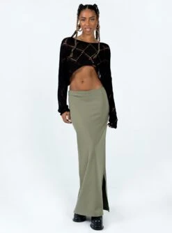 Princess Polly Karley Low Waist Maxi Skirt Green -Princess Polly Shop 2 modelinfo lola us4 18d5e4a7 8177 44ba 8307 b352775d3dab
