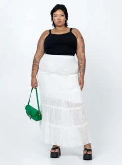 Lindsey Bodysuit Black Curve 11 Lindsey Bodysuit Black Curve -Princess Polly Shop 2 modelinfo lovisa us18 122ee224 8ab2 44be b6b1 2a14da2b3de8