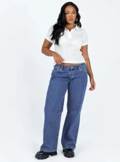 Princess Polly Long Beach Polo Top Cream -Princess Polly Shop 2 modelinfo rheanna us6 49995288 1f35 46b6 8574 a59b3190984f