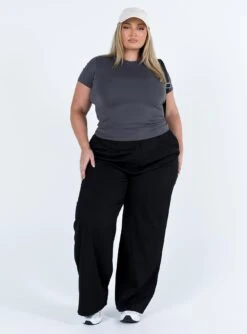 Lowell Top Grey Curve -Princess Polly Shop 2 modelinfo riley us14 3cc3ddb1 a467 4956 a35b 3e287a140b91