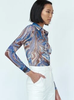 Princess Polly Rosalyn Bodysuit Blue / Brown -Princess Polly Shop 3 modelinfo Cindy US2 875273b5 fd2c 450d aeb7 7984d62b276a