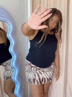 Ashby Top Black Curve -Princess Polly Shop 3 modelinfo Paris us14