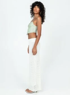 Princess Polly Edin Maxi Skirt White -Princess Polly Shop 3 modelinfo ariel us4 c9f03c7a d9a8 41b2 bd88 265ebc6b6d53