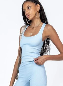 Princess Polly Gemima Top Blue -Princess Polly Shop 3 modelinfo ayaana us2 eec3a92a 6d3f 46ed aea8 5dbd0299c0bb