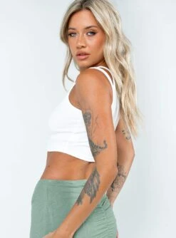 Princess Polly Cut It Out Tank Top White -Princess Polly Shop 3 modelinfo cathlin us2 ddcc3cee ba64 4aaa bcf1 d71238d7b226