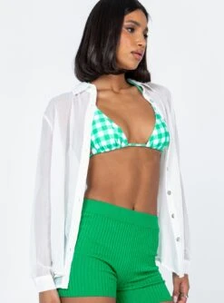 Princess Polly Deacon Shirt White -Princess Polly Shop 3 modelinfo chiara us2 dac96e3c d268 4a6e 9e7a 744319c403df