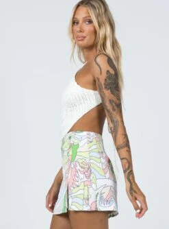 Princess Polly Dillion Mini Skirt Yellow -Princess Polly Shop 3 modelinfo emma leigh us4 d501e2d8 3a32 4374 87f6 b28f5b8f6264