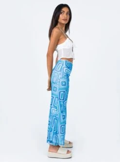 Princess Polly Tones Midi Skirt Blue -Princess Polly Shop 3 modelinfo jess us2 4c51273b 7e84 4c82 bd1d 3666bacd8bf0