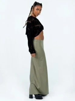 Princess Polly Karley Low Waist Maxi Skirt Green -Princess Polly Shop 3 modelinfo lola us4 38ebcce4 8324 4204 9803 294dbf136073