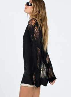 Princess Polly Glazier Distressed Sweater Black -Princess Polly Shop 3 modelinfo saskia us6