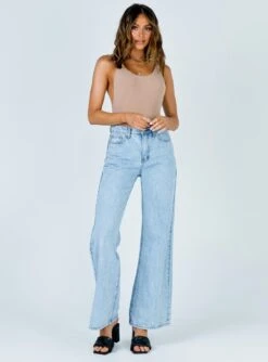 Princess Polly Yolando Bodysuit Beige -Princess Polly Shop 3 e841afbc 5e20 46d0 8598 4c84a12e8d6d