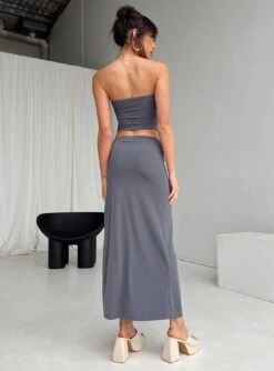 Lowell Maxi Skirt Grey -Princess Polly Shop 4 model info Josephine us2 3f6d977c ce30 478e a5f8 6802d9b36d66