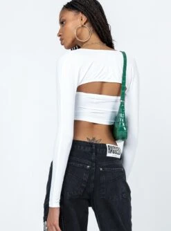 Koslo Bolero Top White -Princess Polly Shop 4 modelinfo Ayanna us2