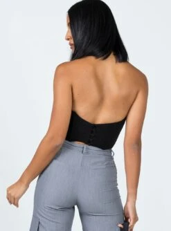 Darbie Strapless Top Black 9 Darbie Strapless Top Black -Princess Polly Shop 4 modelinfo Christy us4 4f40410a d2ac 494e bb13 00a4e2292555
