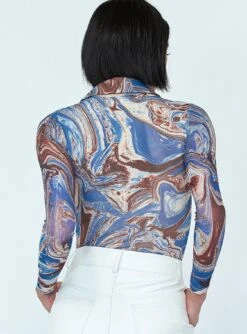 Princess Polly Rosalyn Bodysuit Blue / Brown -Princess Polly Shop 4 modelinfo Cindy US2 a946b091 27ab 4e2c b2d4 bf355d005446