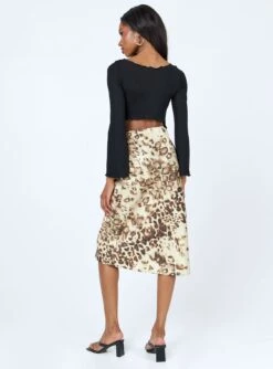 Dustin Maxi Skirt Multi -Princess Polly Shop 4 modelinfo Tori us2 4488b7ea 62de 4272 ba9a 400c7ee18783