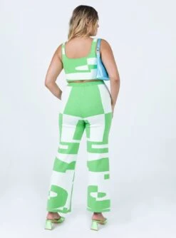 Princess Polly Kyla Set White / Green -Princess Polly Shop 4 modelinfo jasmine us8 2