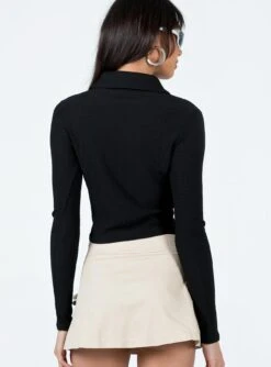 Princess Polly Trey Long Sleeve Top Black -Princess Polly Shop 4 modelinfo josephine us2 71c1b64d 69f9 4a7e a54a 92287d25caae