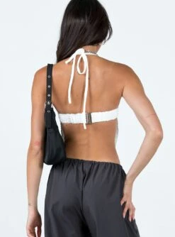 Princess Polly Tunis Top Ivory -Princess Polly Shop 4 modelinfo josephine us2 90df1fce af48 4d08 aff3 f4af9e8d3657