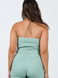 Zimmer Knit Tube Blue -Princess Polly Shop 4 modelinfo mikayla us6 055d20c2 87bf 4daa 8c12 17e9cc9f1deb