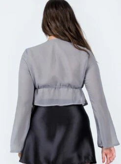 Princess Polly Kenney Long Sleeve Top Steel 9 Princess Polly Kenney Long Sleeve Top Steel -Princess Polly Shop 4 modelinfo mikayla us6 a0ecdc0c 2bfa 4a78 9e0c 6d5252bbf281