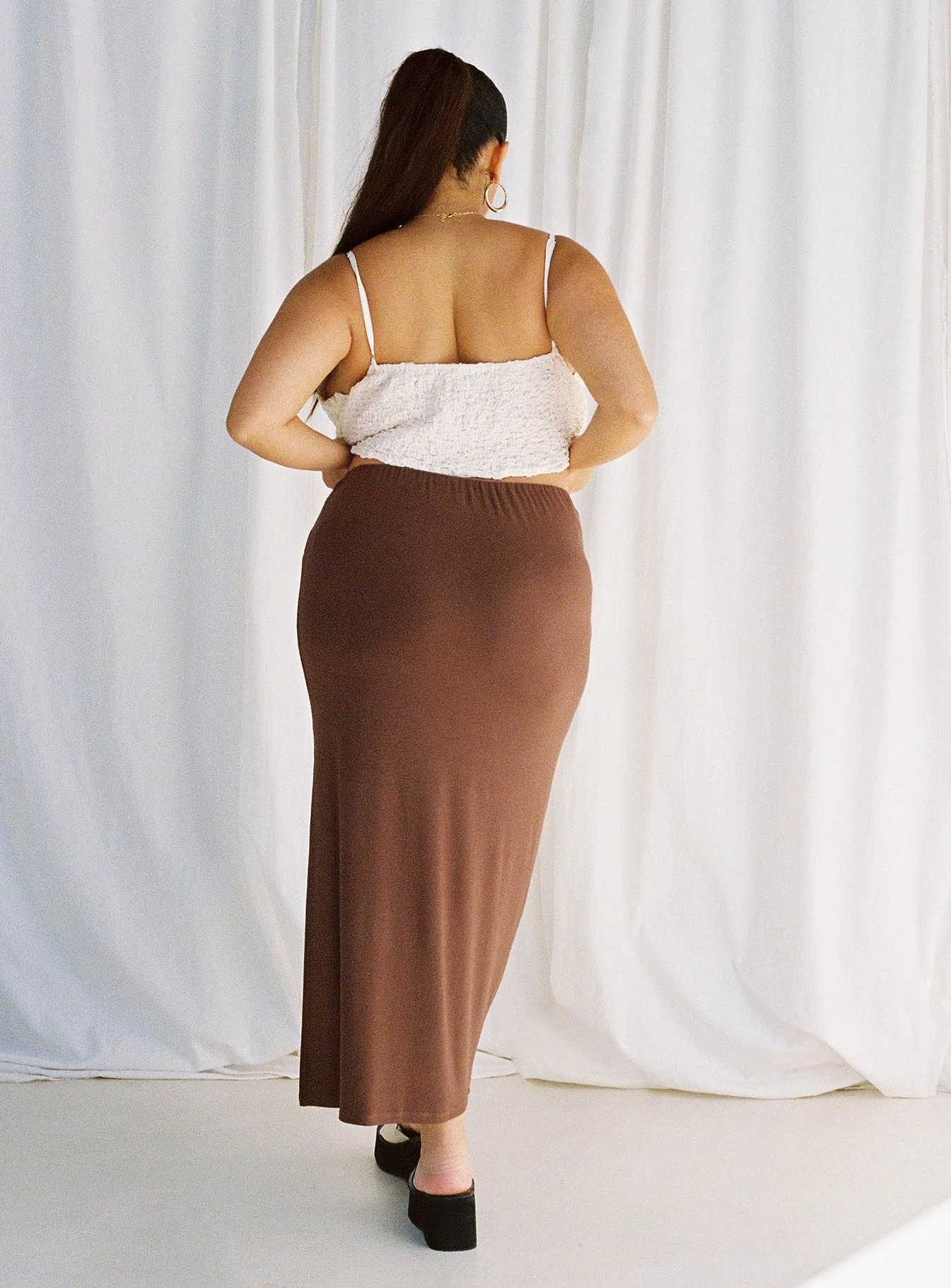 Caroline Midi Skirt Brown Curve 5 Caroline Midi Skirt Brown Curve - Image 5
