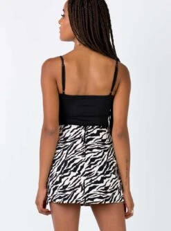 Motel Pelmet Skirt 90's Zebra Black & White -Princess Polly Shop 4 115 57