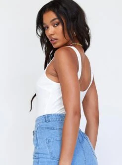 Princess Polly Landen Bodysuit White -Princess Polly Shop 4 118602f4 bbb5 4499 91f1 b93b3ddf75a7