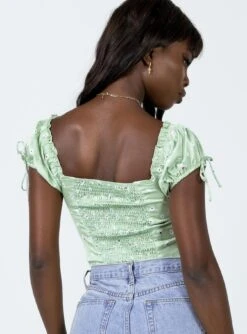 Princess Polly Allyson Top Green Floral -Princess Polly Shop 4 1aee2de8 6fd7 432b b5af c433afaffa1a