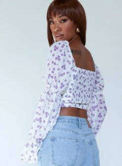 Princess Polly Lusiana Long Sleeve Top White -Princess Polly Shop 4 6d287427 b8a5 48c9 b0e3 0ce9eb734913