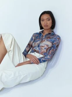 Princess Polly Rosalyn Bodysuit Blue / Brown -Princess Polly Shop 5 modelinfo Cindy US2 3f711363 c8a0 46c5 a191 dc8b0340b018