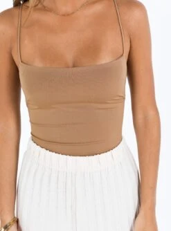 Karlah Bodysuit Beige -Princess Polly Shop 5 modelinfo elise us2 a5503c2d fab9 40f8 9229 03eeba291f27