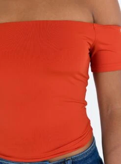 Dalya Off The Shoulder Top Red -Princess Polly Shop 5 modelinfo lola us4 28cf202d 425e 4365 bf9a c7de999dc175