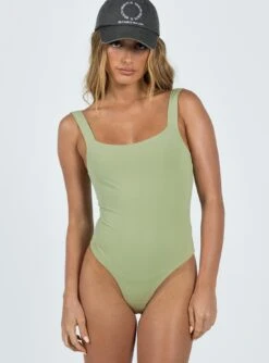 Cressbrook Square Neck Bodysuit Sage -Princess Polly Shop 5 modelinfo saskia us2 b312ab9e 1dca 4f70 a9d2 751d26449a52