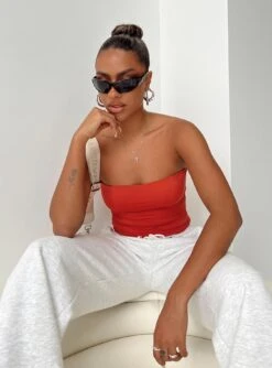 Kantor Tube Top Orange -Princess Polly Shop 6 modelinfo lola us4 68c1a0d4 b841 4d3d be03 84d60e66c285