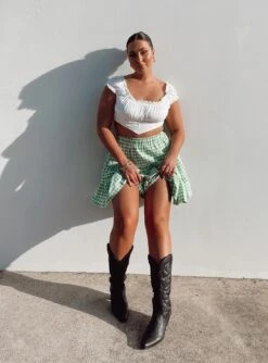 Princess Polly Marlie Mini Skirt Green -Princess Polly Shop IMG 6388